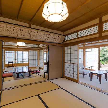 Hagi No Yado Tomoe Hotel Buitenkant foto