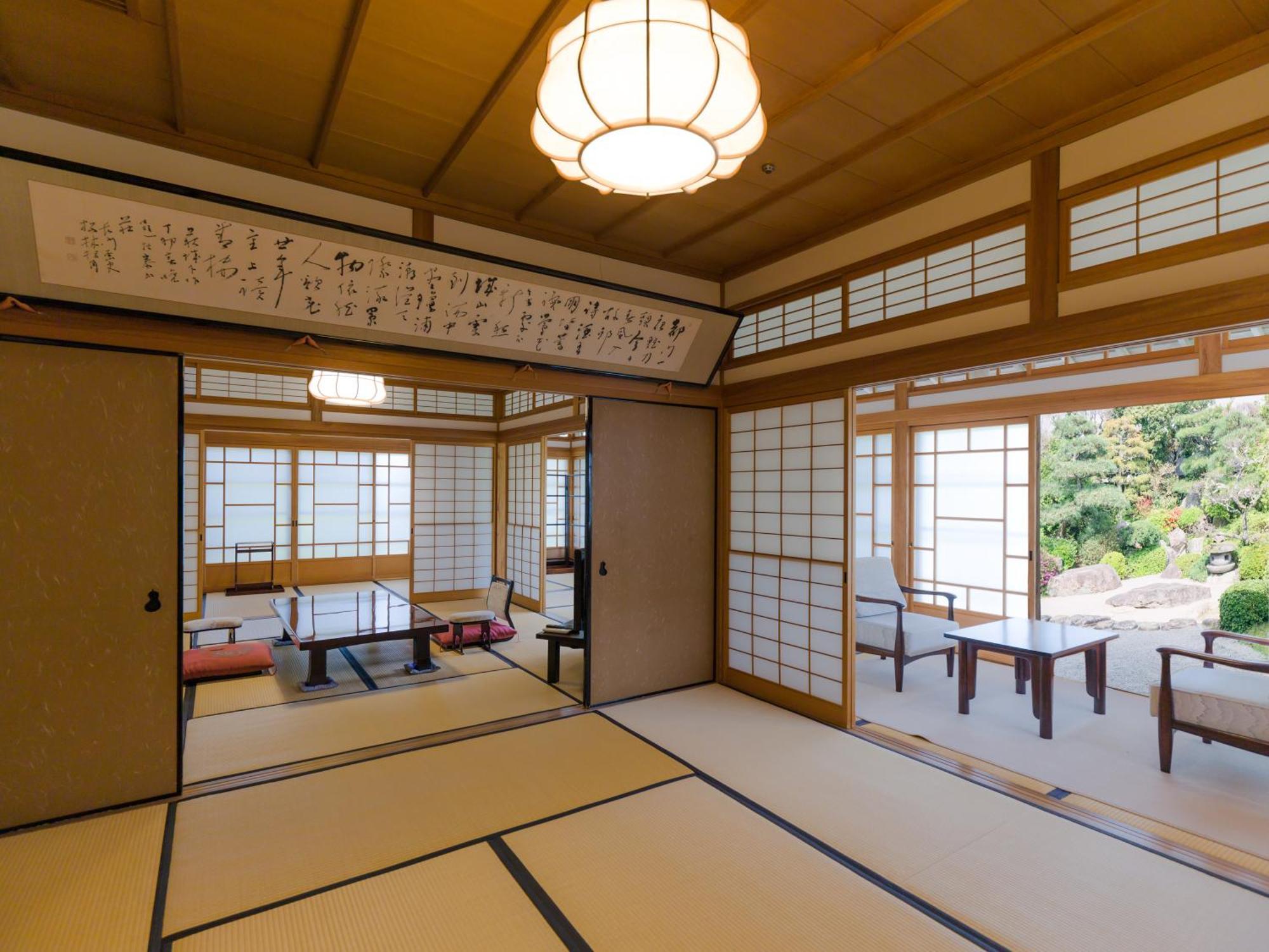 Hagi No Yado Tomoe Hotel Buitenkant foto