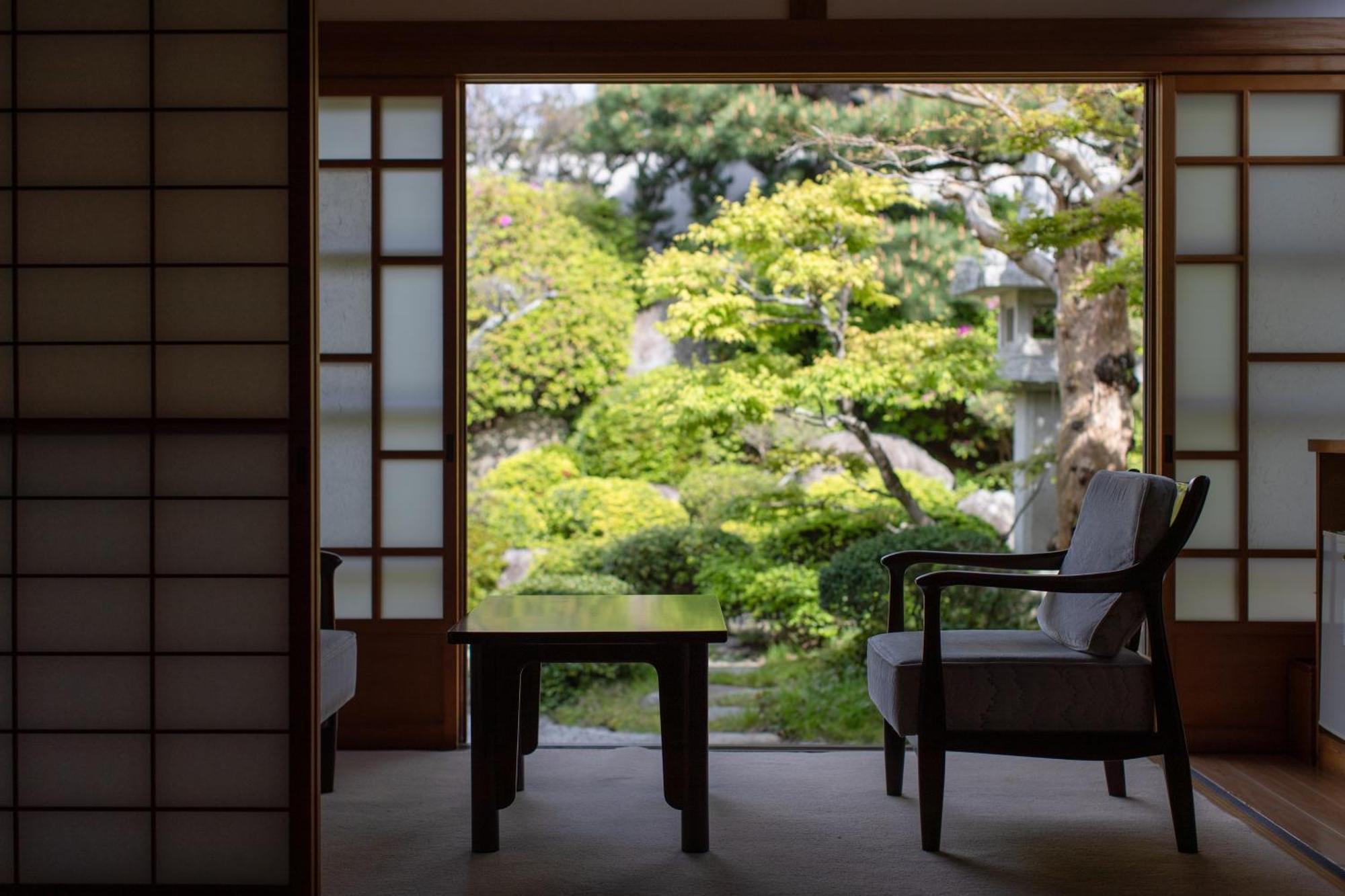 Hagi No Yado Tomoe Hotel Buitenkant foto